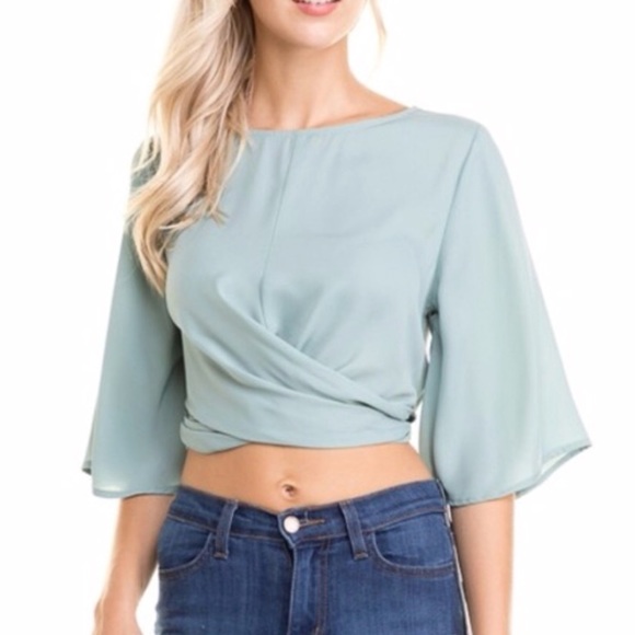 💐NWT Mint Criss Cross Crop Top - Picture 2 of 3